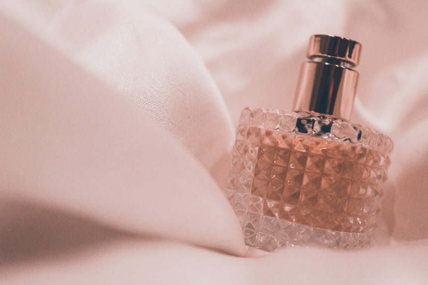 Znajdź swój zapach – poznaj nasze perfumy i wody toaletowe